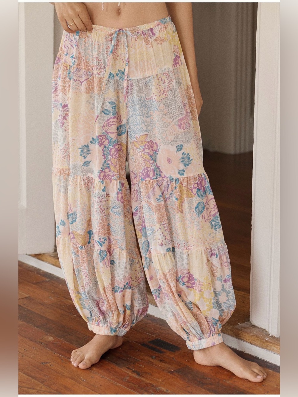 NWT LyreBird Tiered Balloon Pants ( M P)